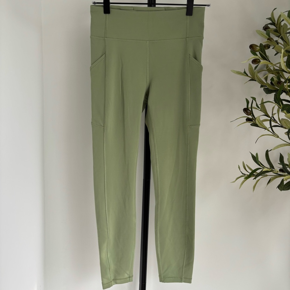 • [Lululemon] Ankle Legging •